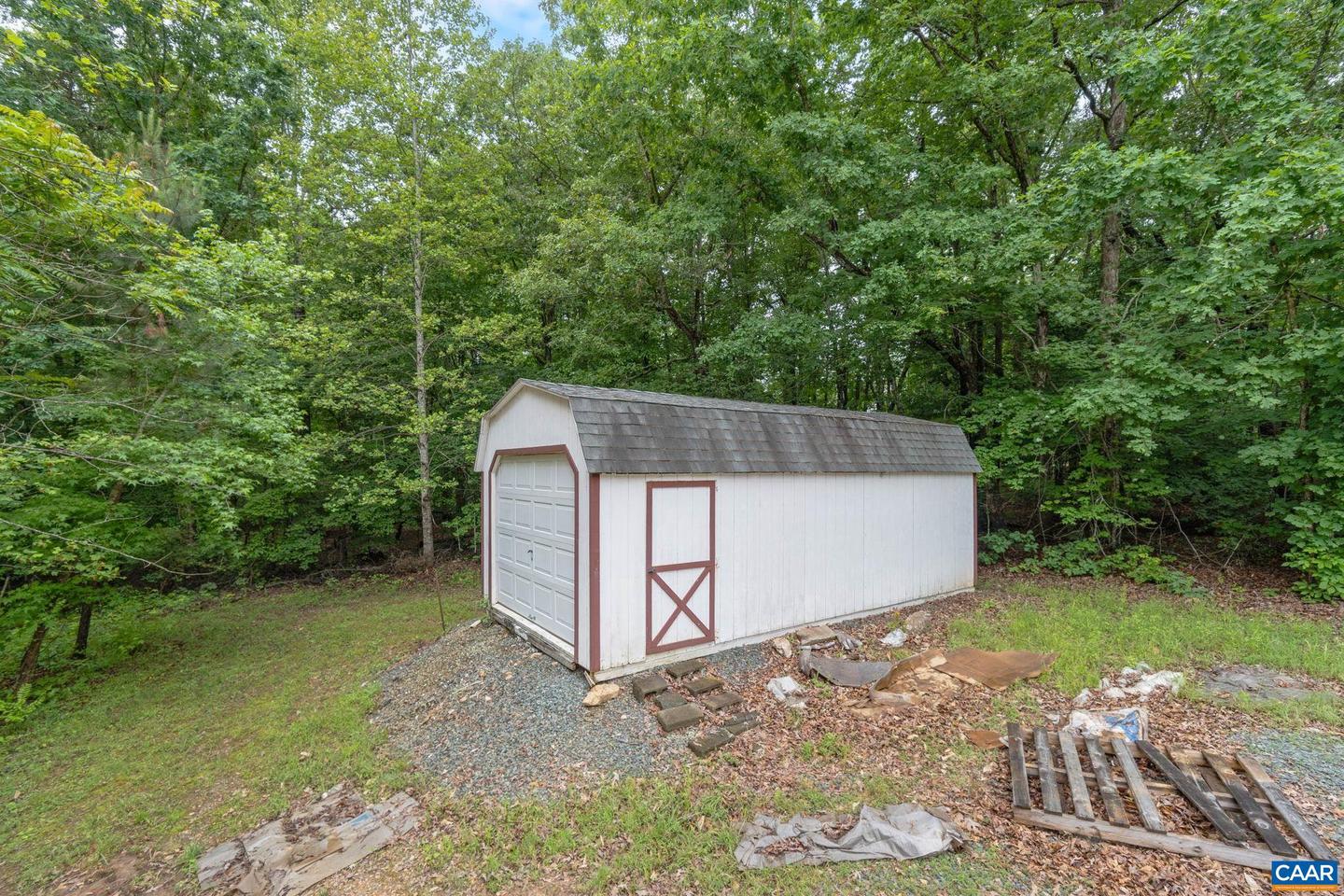 82 TABSCOTT RD, KENTS STORE, Virginia 23084, 3 Bedrooms Bedrooms, ,2 BathroomsBathrooms,Residential,For sale,82 TABSCOTT RD,665214 MLS # 665214