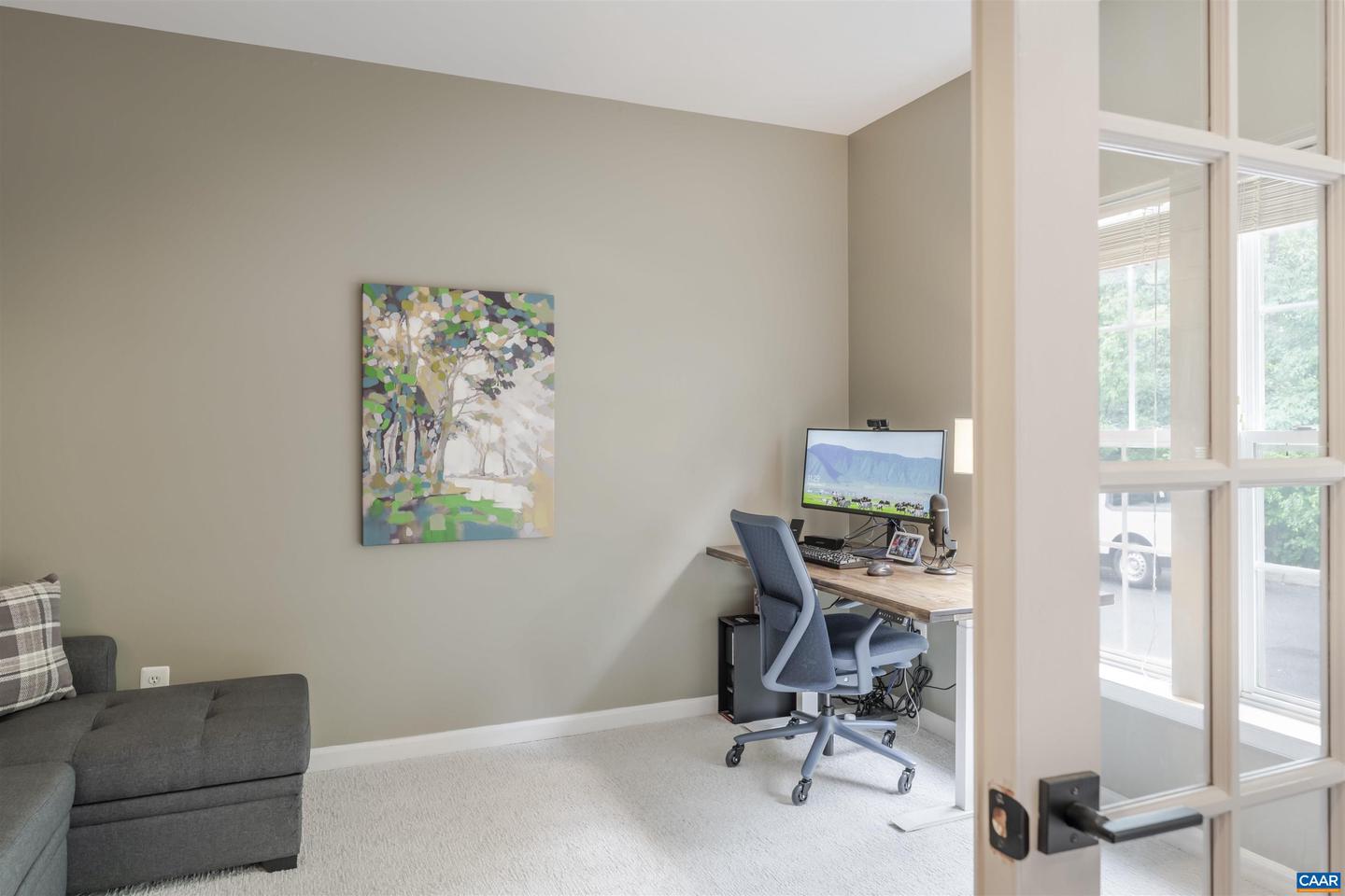2667 ALDERSGATE WAY, CHARLOTTESVILLE, Virginia 22911, 4 Bedrooms Bedrooms, ,3 BathroomsBathrooms,Residential,For sale,2667 ALDERSGATE WAY,665172 MLS # 665172