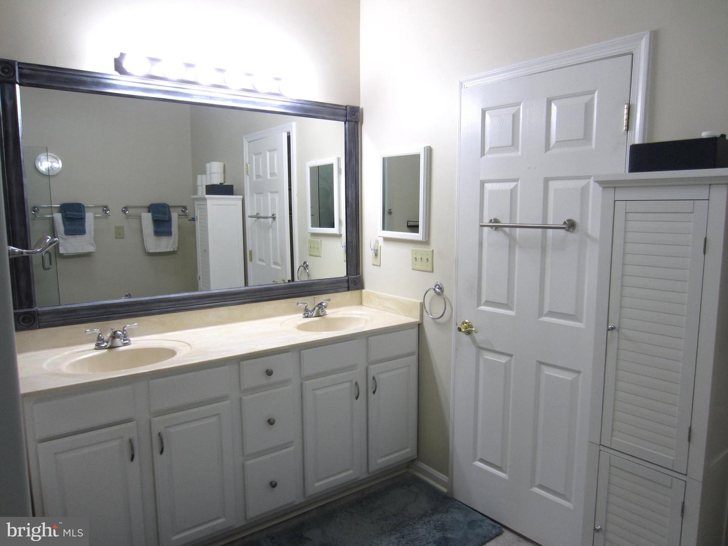 11200 N SCOTTWOOD LN, FREDERICKSBURG, Virginia 22407, 2 Bedrooms Bedrooms, 9 Rooms Rooms,2 BathroomsBathrooms,Residential,For sale,11200 N SCOTTWOOD LN,VASP2033592 MLS # VASP2033592