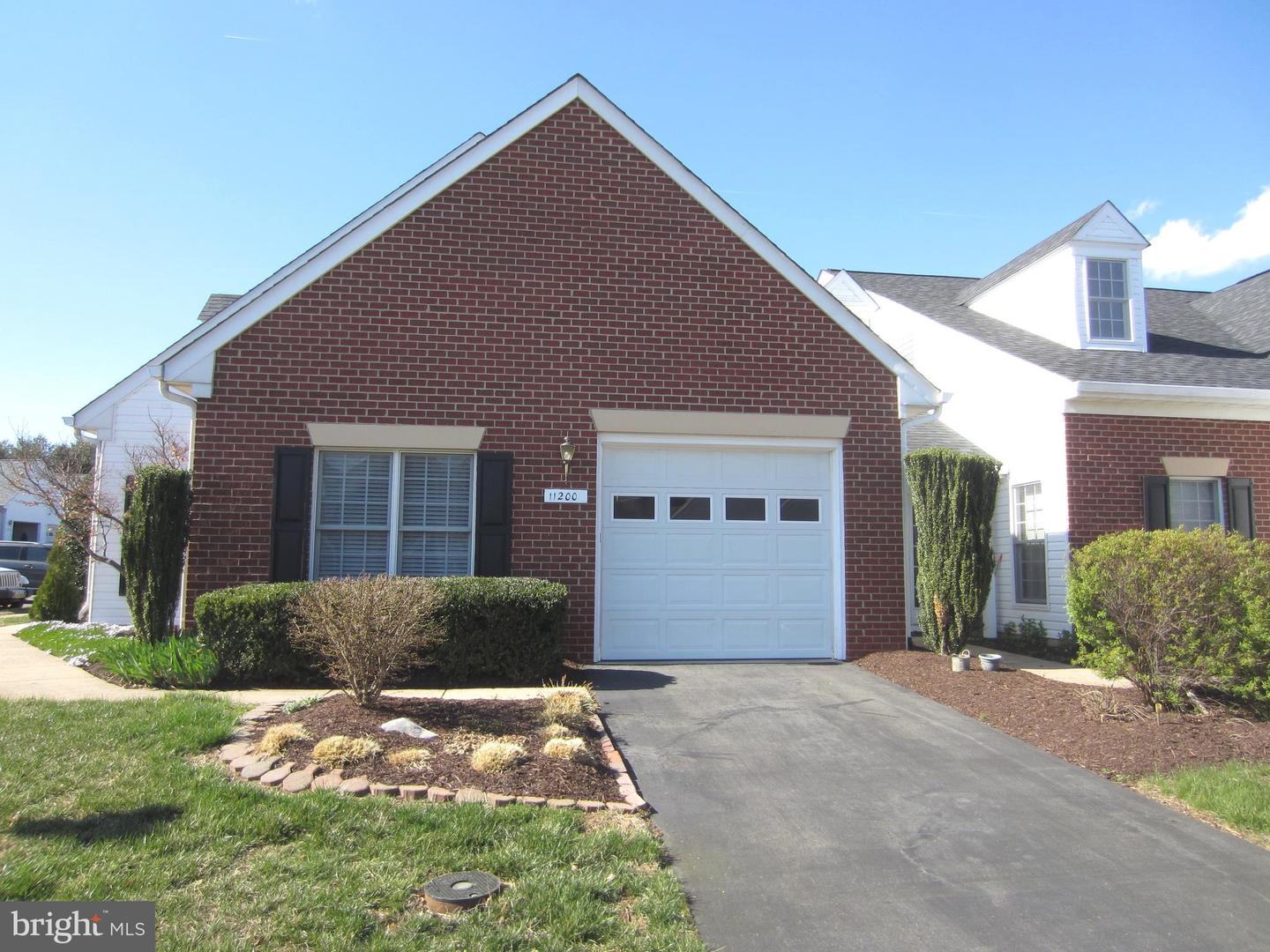 11200 N SCOTTWOOD LN, FREDERICKSBURG, Virginia 22407, 2 Bedrooms Bedrooms, 9 Rooms Rooms,2 BathroomsBathrooms,Residential,For sale,11200 N SCOTTWOOD LN,VASP2033592 MLS # VASP2033592