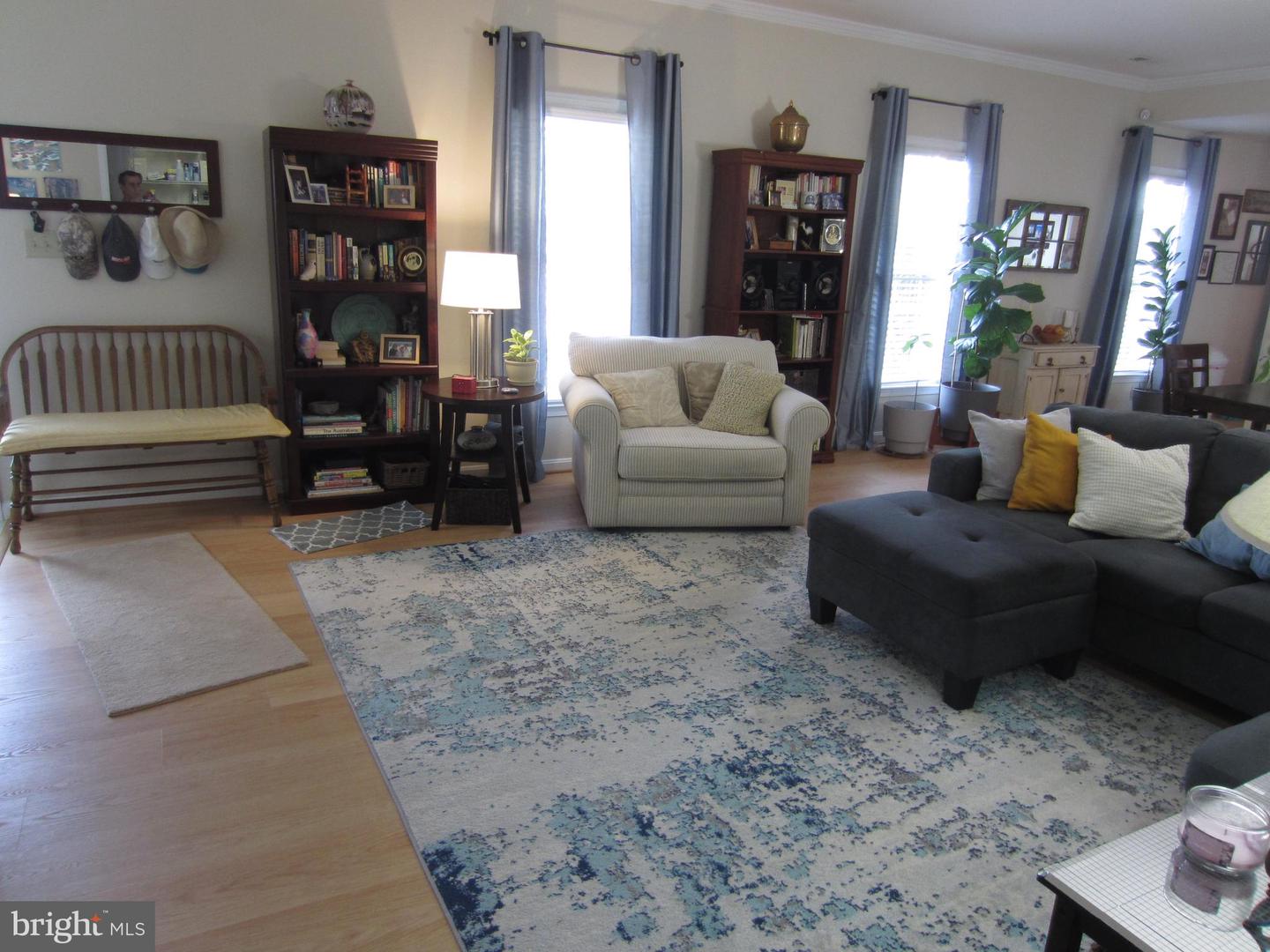 11200 N SCOTTWOOD LN, FREDERICKSBURG, Virginia 22407, 2 Bedrooms Bedrooms, 9 Rooms Rooms,2 BathroomsBathrooms,Residential,For sale,11200 N SCOTTWOOD LN,VASP2033592 MLS # VASP2033592
