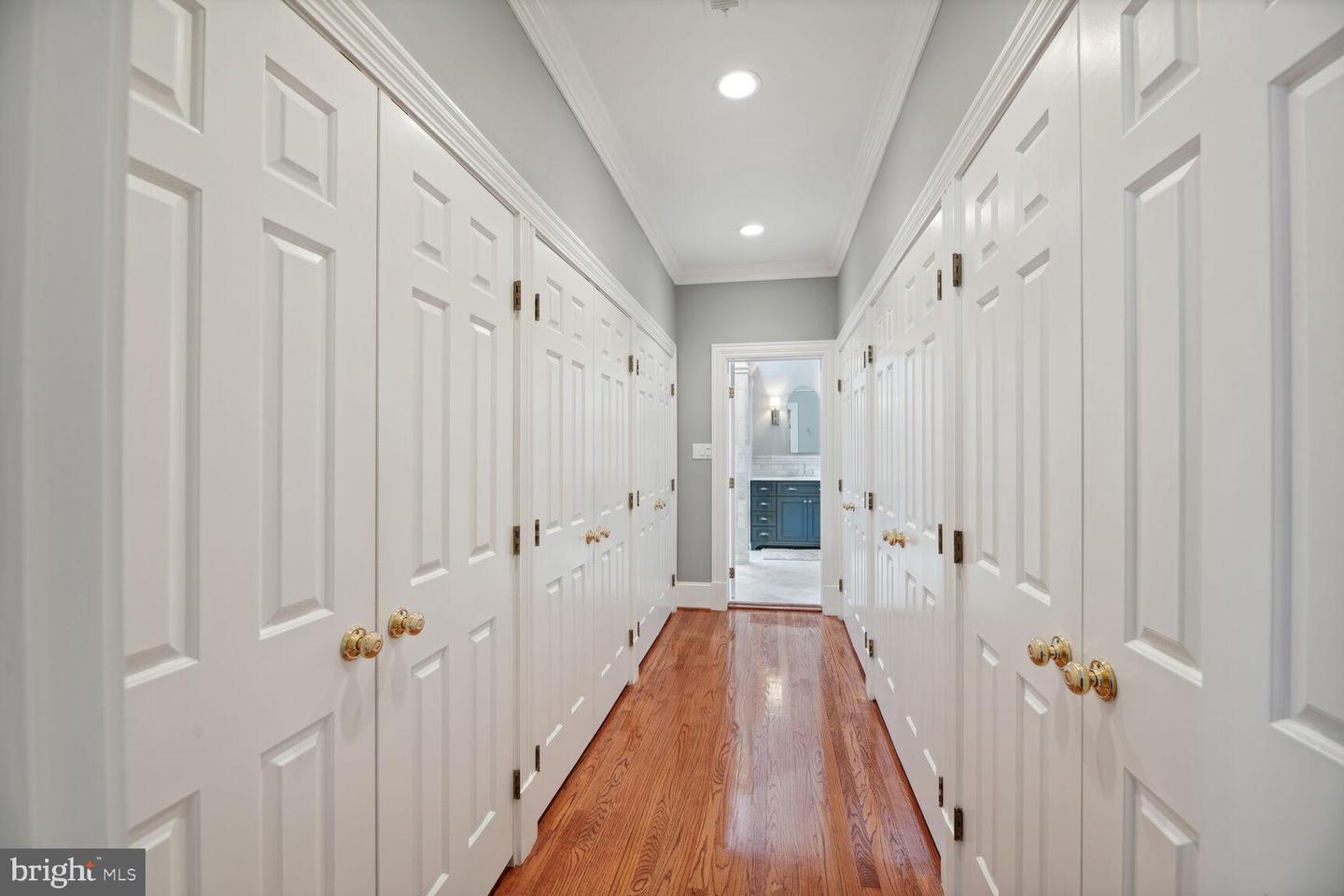 1225 STUART ROBESON DR, MCLEAN, Virginia 22101, 3 Bedrooms Bedrooms, ,4 BathroomsBathrooms,Residential,For sale,1225 STUART ROBESON DR,VAFX2244536 MLS # VAFX2244536
