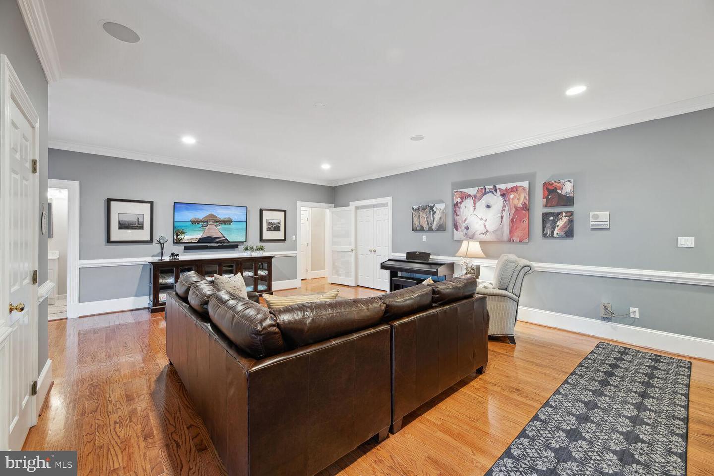 1225 STUART ROBESON DR, MCLEAN, Virginia 22101, 3 Bedrooms Bedrooms, ,4 BathroomsBathrooms,Residential,For sale,1225 STUART ROBESON DR,VAFX2244536 MLS # VAFX2244536
