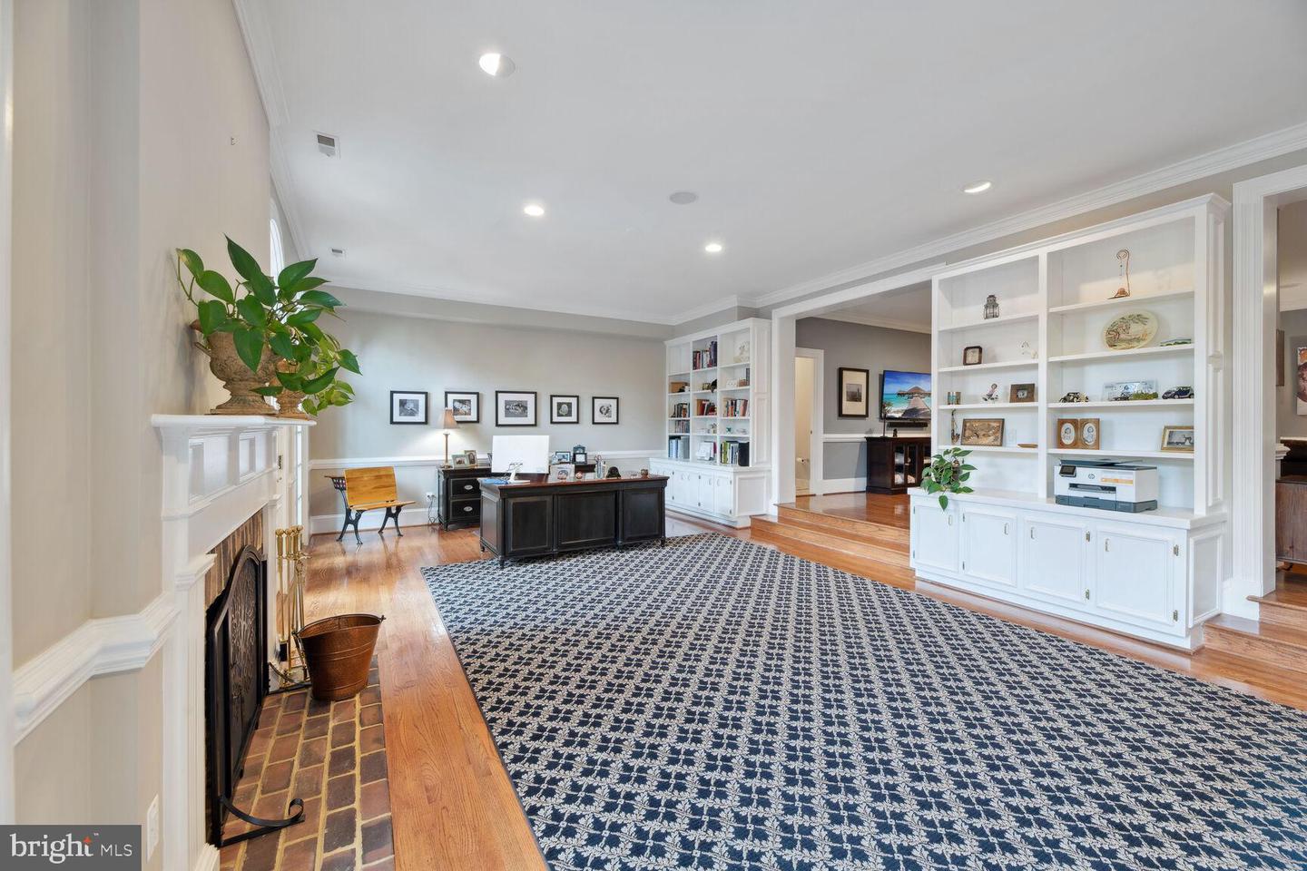 1225 STUART ROBESON DR, MCLEAN, Virginia 22101, 3 Bedrooms Bedrooms, ,4 BathroomsBathrooms,Residential,For sale,1225 STUART ROBESON DR,VAFX2244536 MLS # VAFX2244536