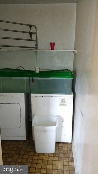 331 WICKHAM ST, SOUTH BOSTON, Virginia 24592, 2 Bedrooms Bedrooms, ,1 BathroomBathrooms,Residential,For sale,331 WICKHAM ST,VAHX2000106 MLS # VAHX2000106