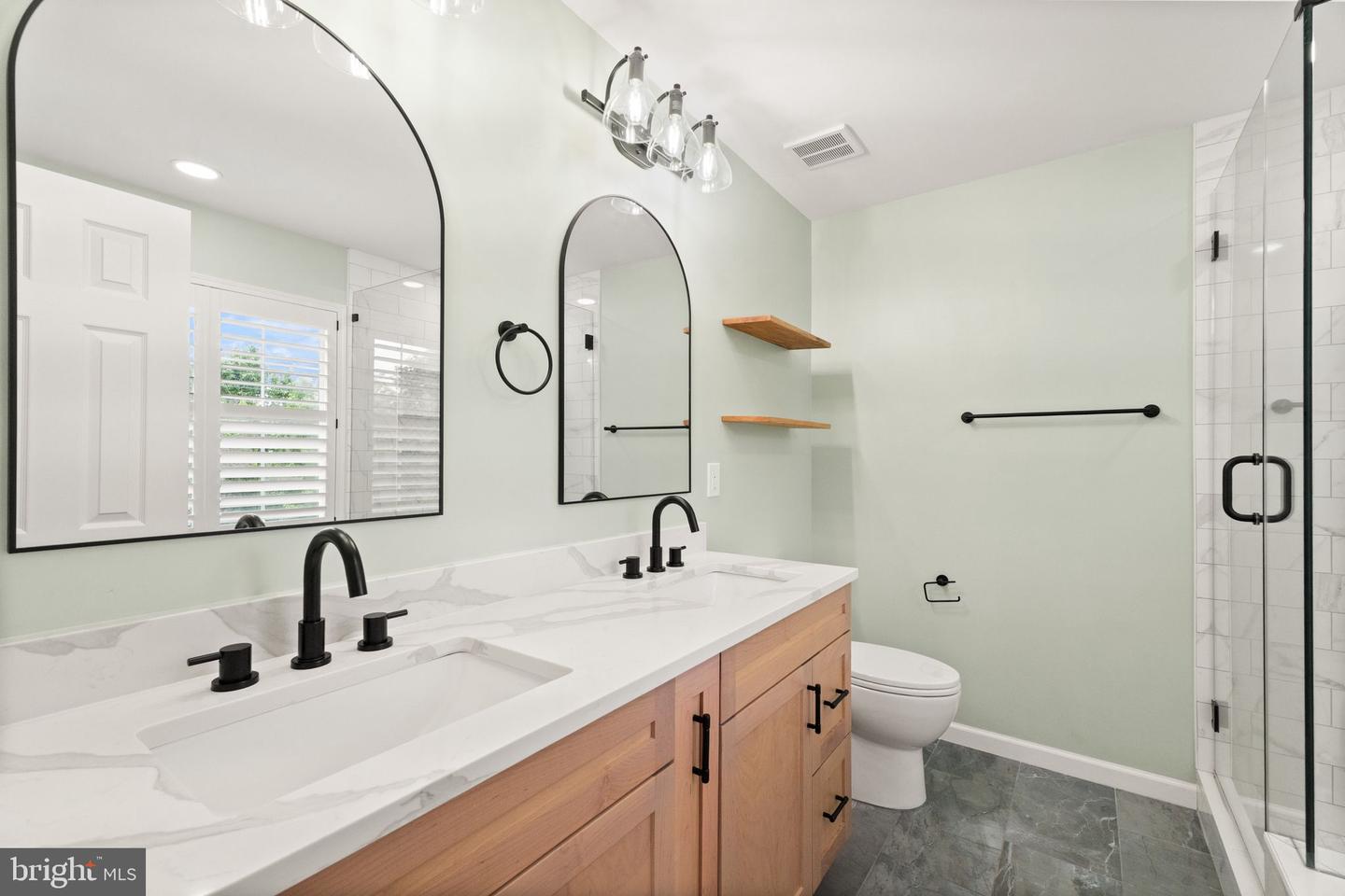 45620 LIVINGSTONE STATION ST, STERLING, Virginia 20166, 4 Bedrooms Bedrooms, ,3 BathroomsBathrooms,Residential,For sale,45620 LIVINGSTONE STATION ST,VALO2098418 MLS # VALO2098418