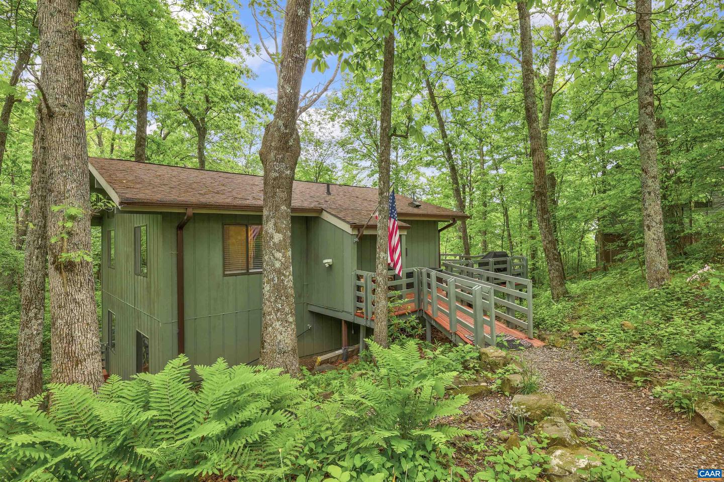 134 GUMTREE DR, WINTERGREEN RESORT, Virginia 22967, 4 Bedrooms Bedrooms, ,2 BathroomsBathrooms,Residential,For sale,134 GUMTREE DR,665196 MLS # 665196
