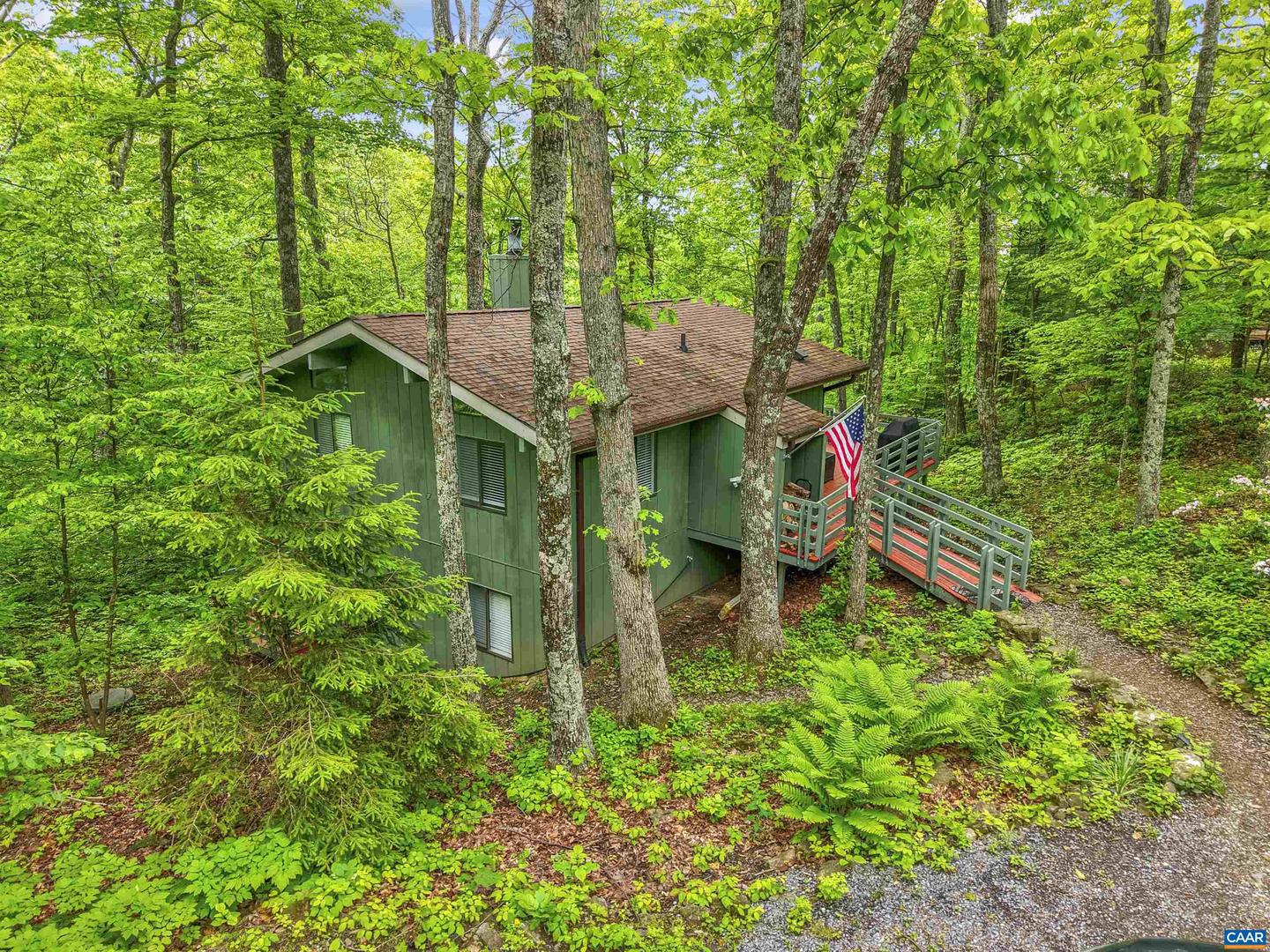 134 GUMTREE DR, WINTERGREEN RESORT, Virginia 22967, 4 Bedrooms Bedrooms, ,2 BathroomsBathrooms,Residential,For sale,134 GUMTREE DR,665196 MLS # 665196