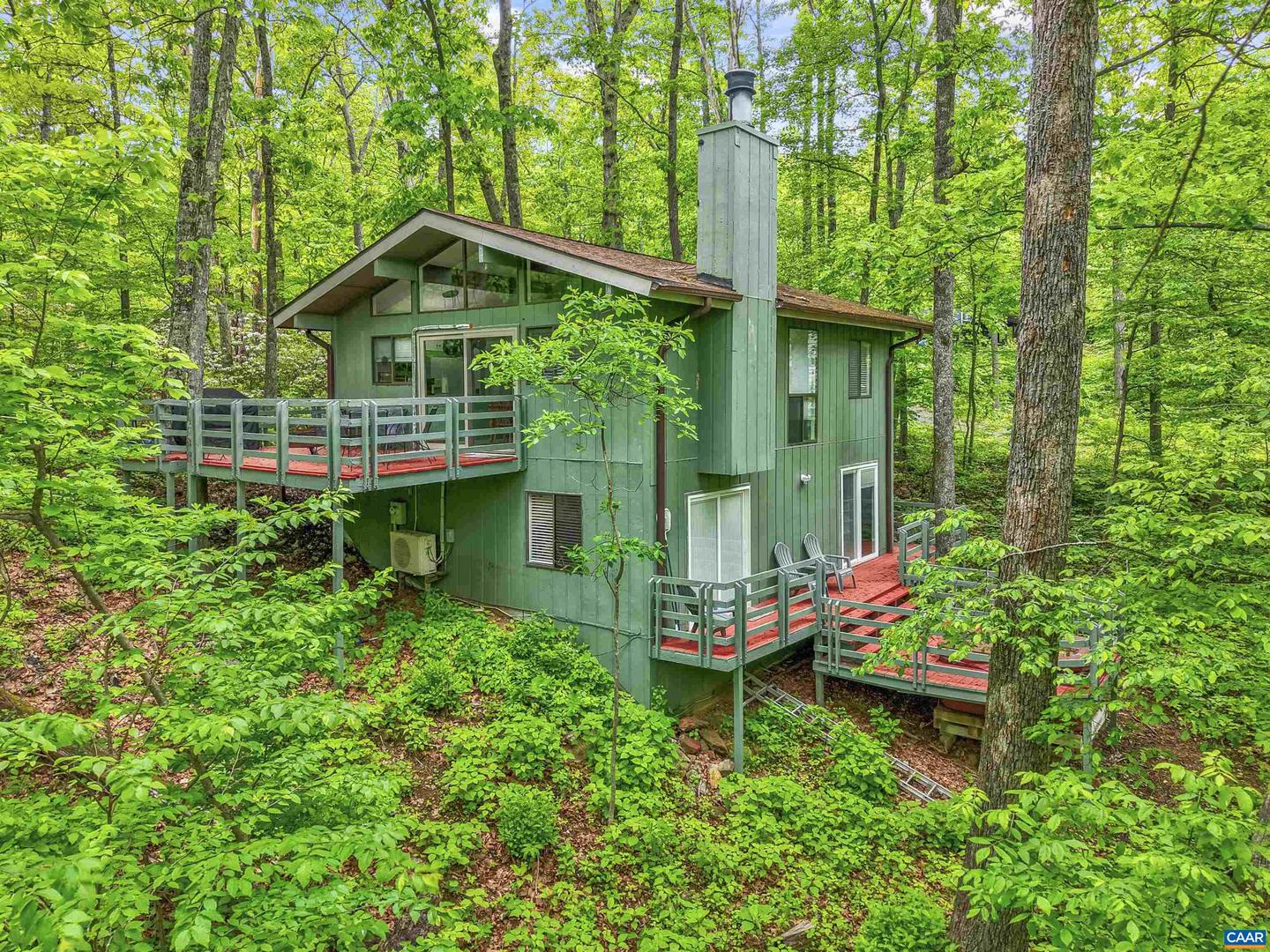 134 GUMTREE DR, WINTERGREEN RESORT, Virginia 22967, 4 Bedrooms Bedrooms, ,2 BathroomsBathrooms,Residential,For sale,134 GUMTREE DR,665196 MLS # 665196