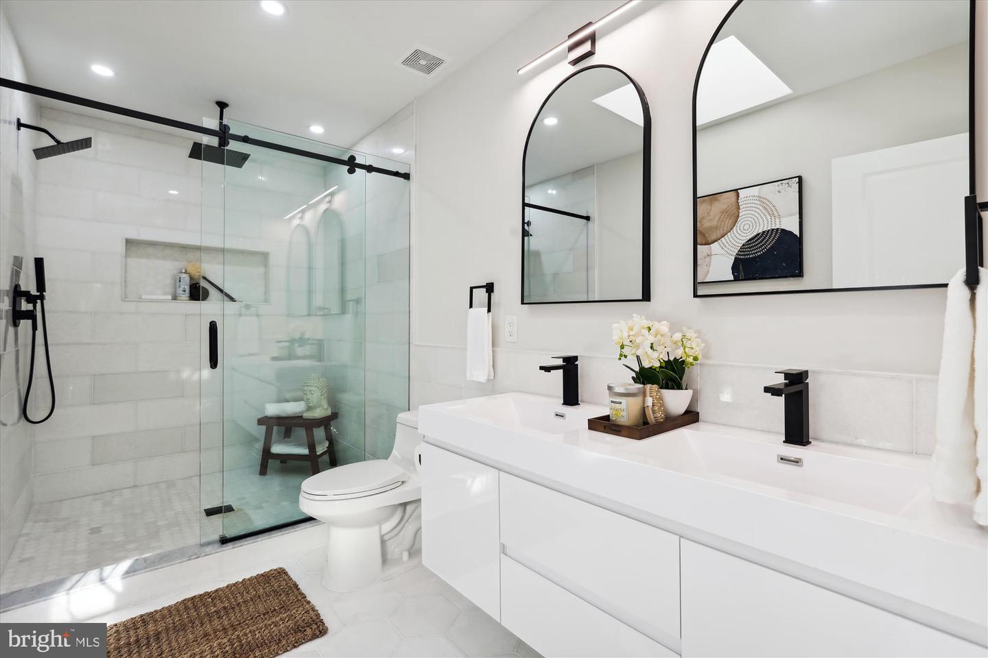 411 DECATUR ST NW, WASHINGTON, District Of Columbia 20011, 4 Bedrooms Bedrooms, ,3 BathroomsBathrooms,Residential,For sale,411 DECATUR ST NW,DCDC2203466 MLS # DCDC2203466
