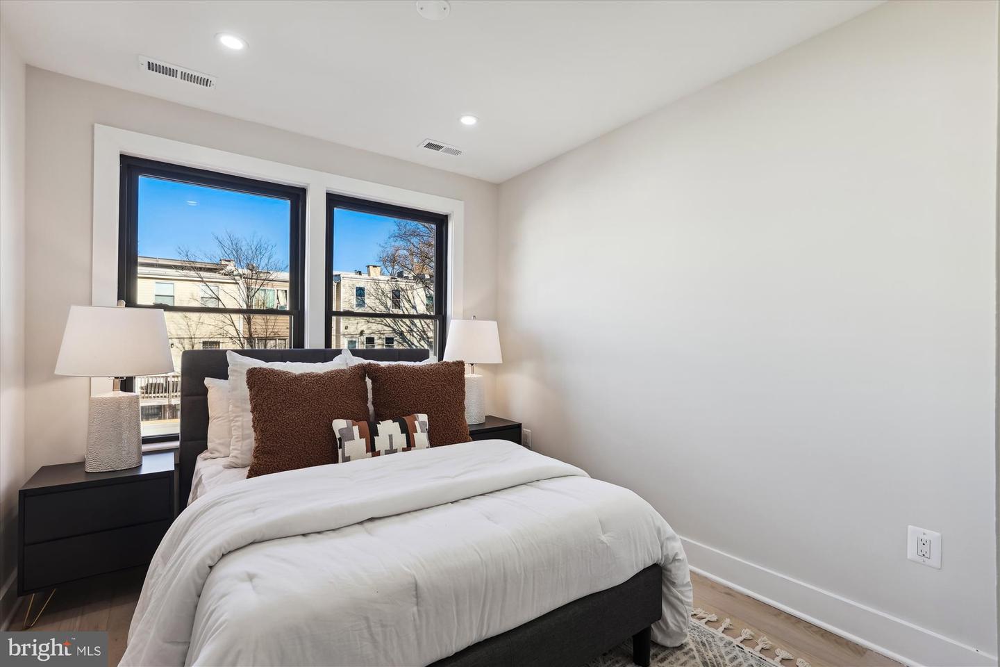 411 DECATUR ST NW, WASHINGTON, District Of Columbia 20011, 4 Bedrooms Bedrooms, ,3 BathroomsBathrooms,Residential,For sale,411 DECATUR ST NW,DCDC2203466 MLS # DCDC2203466