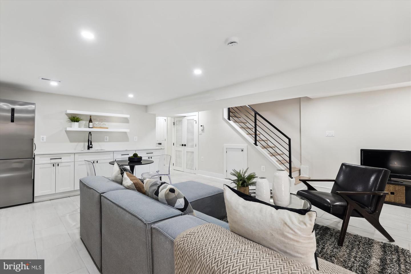 411 DECATUR ST NW, WASHINGTON, District Of Columbia 20011, 4 Bedrooms Bedrooms, ,3 BathroomsBathrooms,Residential,For sale,411 DECATUR ST NW,DCDC2203466 MLS # DCDC2203466