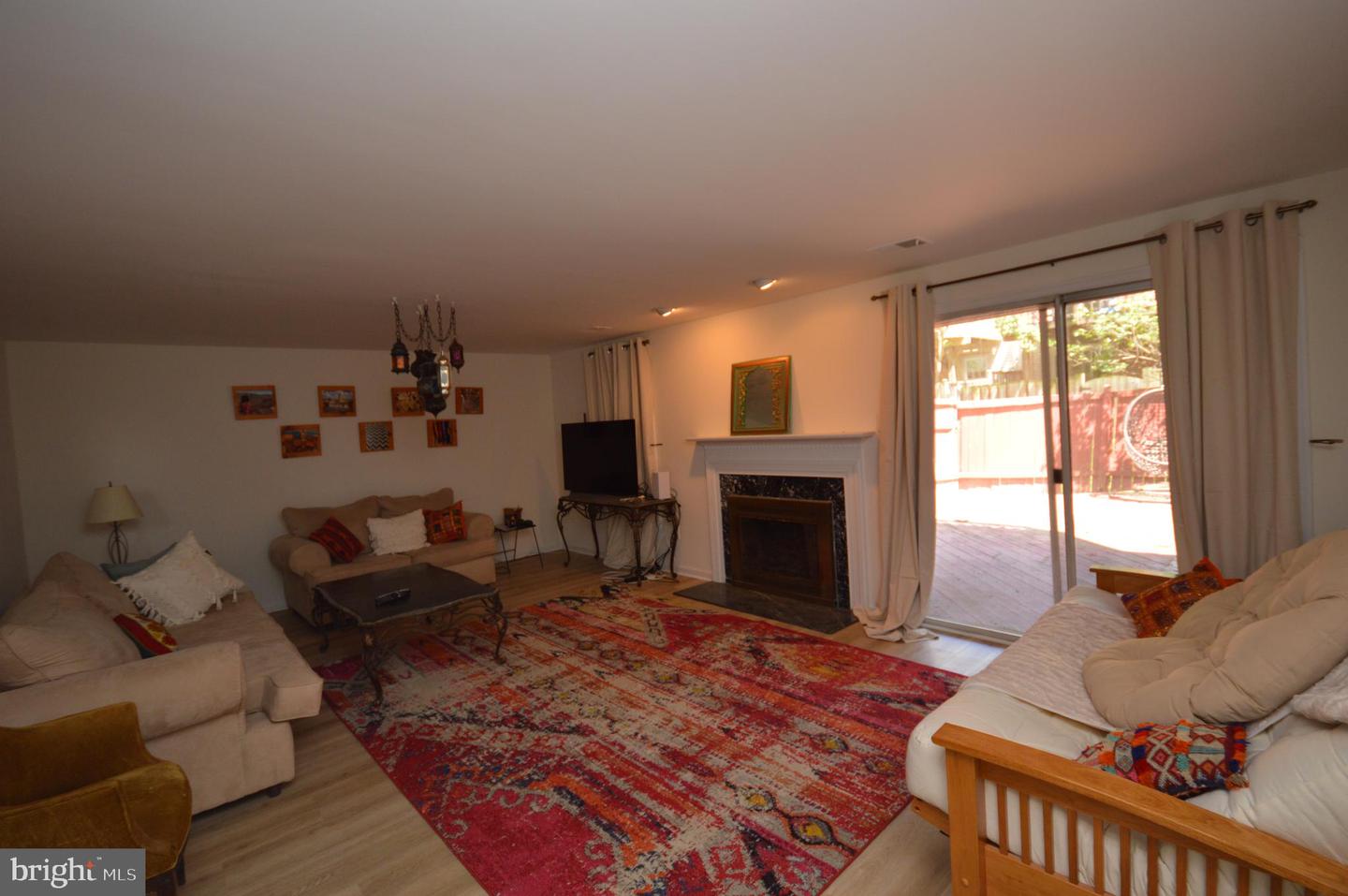 12319 FOX LAKE CT, FAIRFAX, Virginia 22033, 3 Bedrooms Bedrooms, ,2 BathroomsBathrooms,Residential,For sale,12319 FOX LAKE CT,VAFX2244634 MLS # VAFX2244634