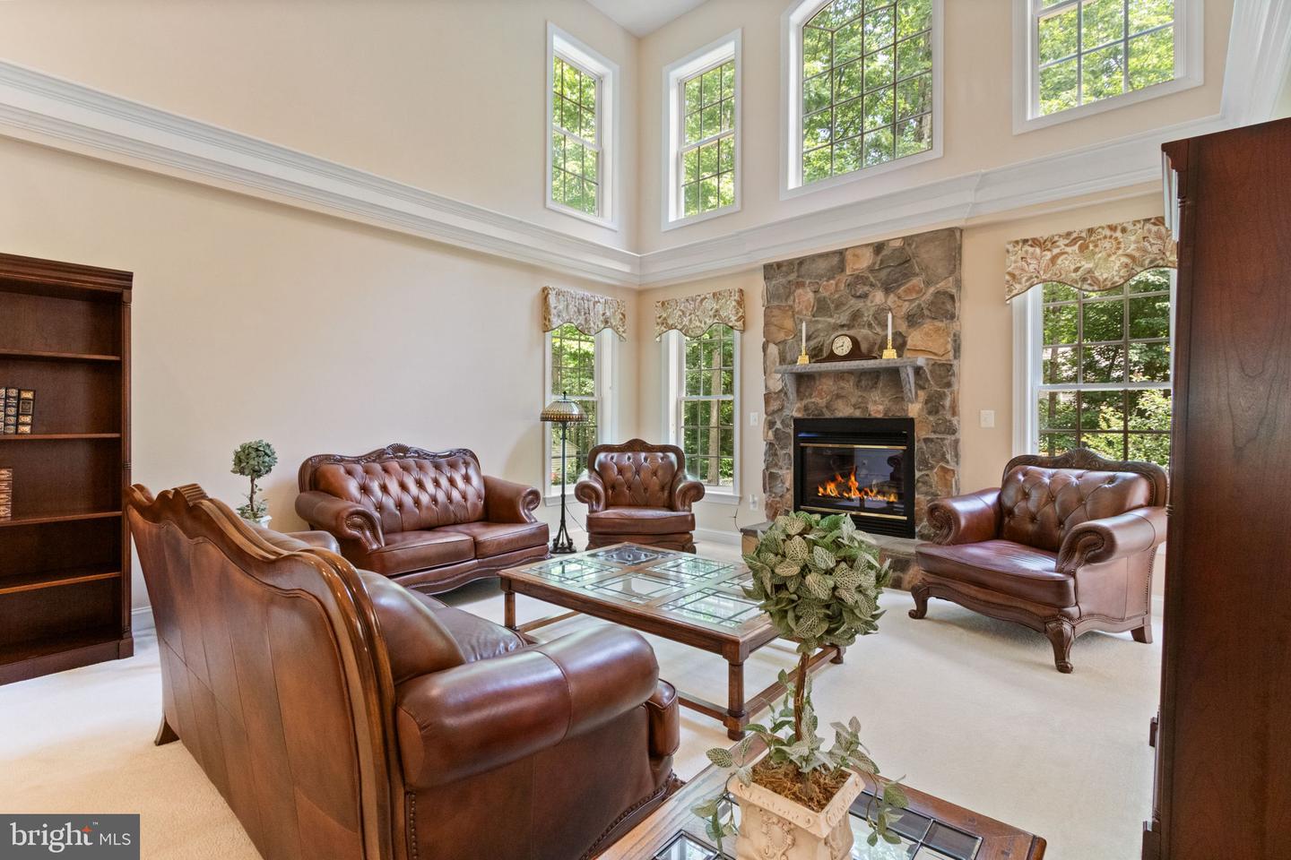 11907 SANDY HILL CT, SPOTSYLVANIA, Virginia 22553, 6 Bedrooms Bedrooms, ,4 BathroomsBathrooms,Residential,For sale,11907 SANDY HILL CT,VASP2033602 MLS # VASP2033602