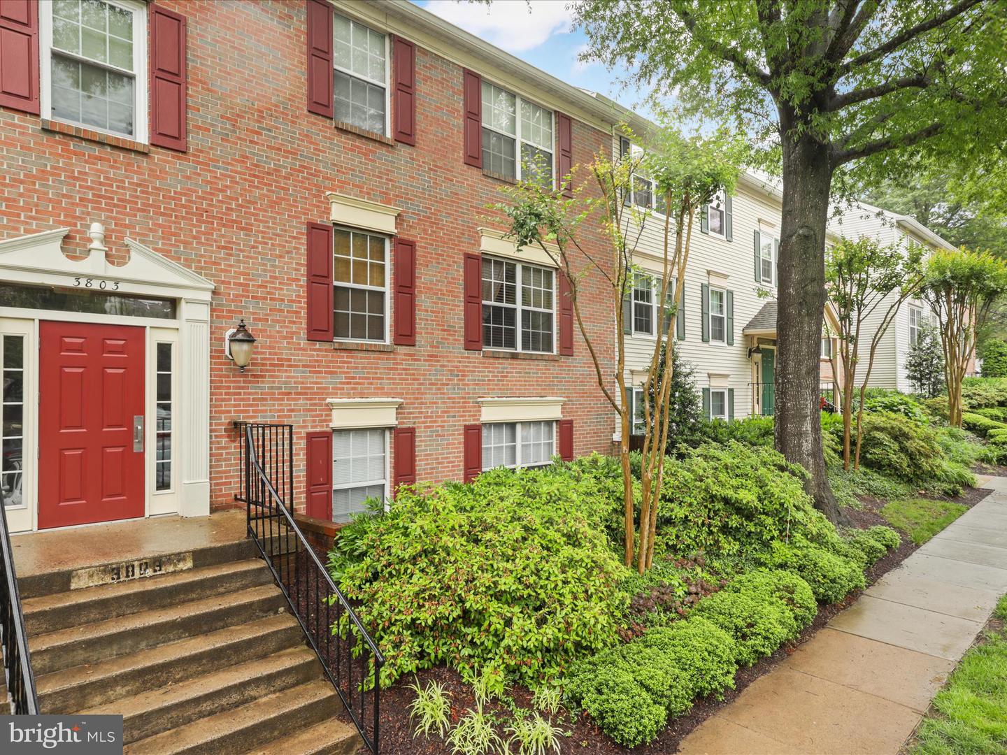 3803 GREEN RIDGE CT #301, FAIRFAX, Virginia 22033, 3 Bedrooms Bedrooms, ,2 BathroomsBathrooms,Residential,For sale,3803 GREEN RIDGE CT #301,VAFX2244654 MLS # VAFX2244654