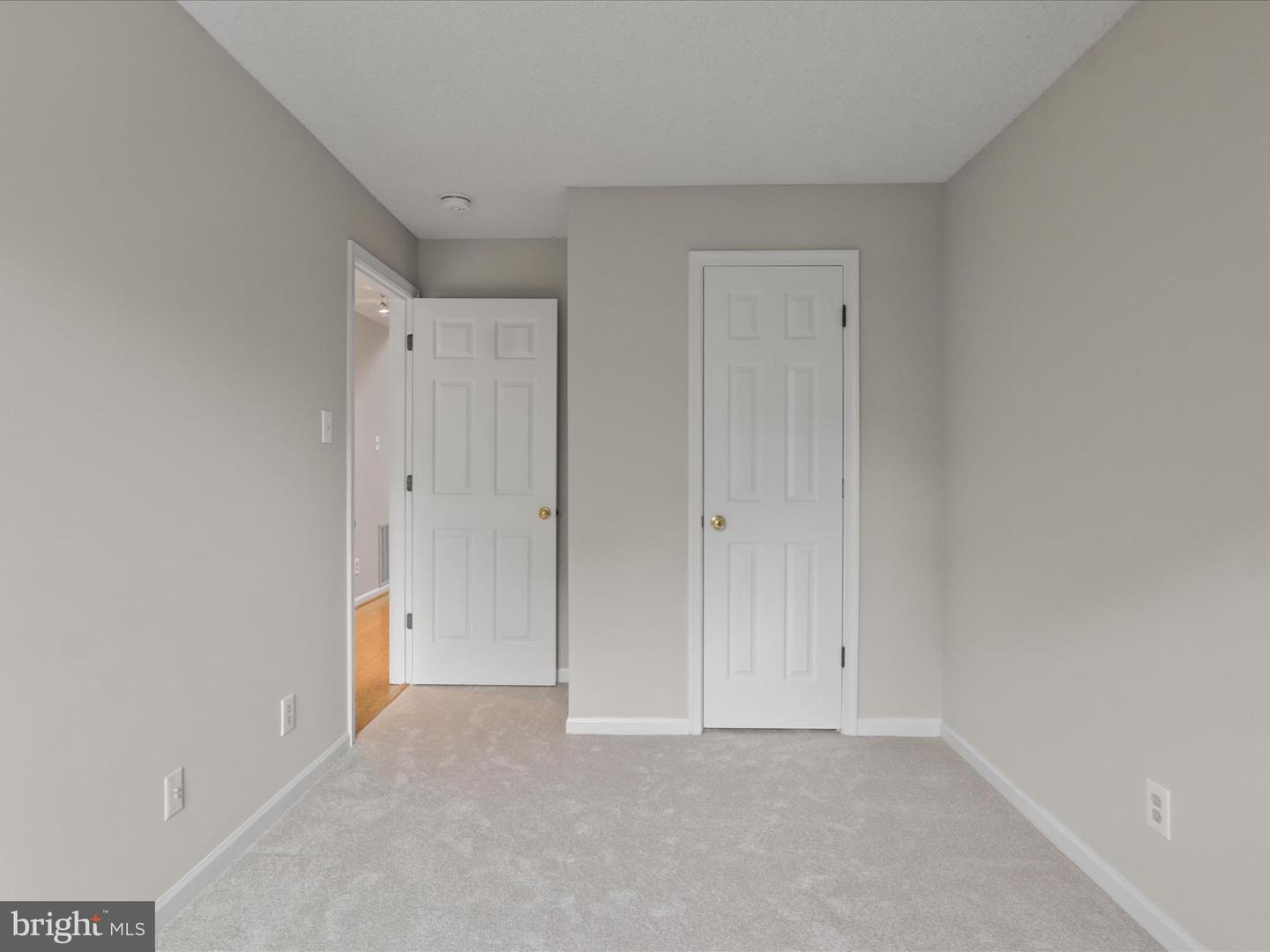 3803 GREEN RIDGE CT #301, FAIRFAX, Virginia 22033, 3 Bedrooms Bedrooms, ,2 BathroomsBathrooms,Residential,For sale,3803 GREEN RIDGE CT #301,VAFX2244654 MLS # VAFX2244654