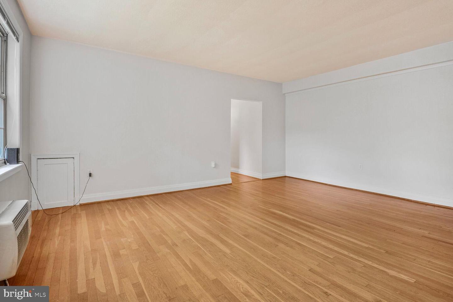 3051 IDAHO AVE NW #219, WASHINGTON, District Of Columbia 20016, 1 Bedroom Bedrooms, ,1 BathroomBathrooms,Residential,For sale,3051 IDAHO AVE NW #219,DCDC2203560 MLS # DCDC2203560