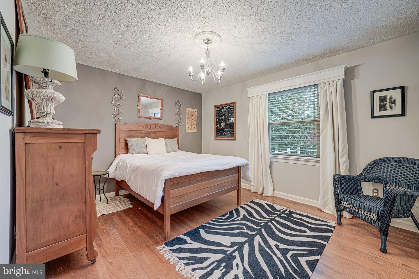 8536 APONI RD, VIENNA, Virginia 22180, 4 Bedrooms Bedrooms, ,2 BathroomsBathrooms,Residential,For sale,8536 APONI RD,VAFX2244664 MLS # VAFX2244664