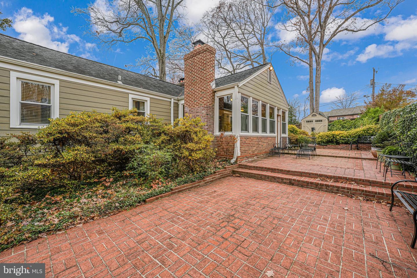 8536 APONI RD, VIENNA, Virginia 22180, 4 Bedrooms Bedrooms, ,2 BathroomsBathrooms,Residential,For sale,8536 APONI RD,VAFX2244664 MLS # VAFX2244664