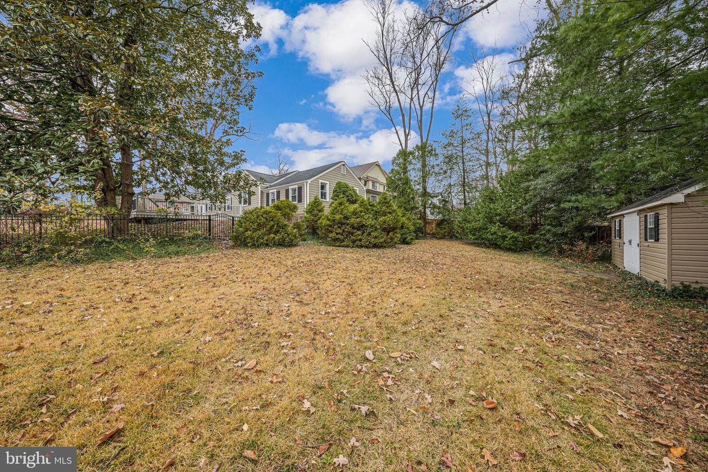 8536 APONI RD, VIENNA, Virginia 22180, 4 Bedrooms Bedrooms, ,2 BathroomsBathrooms,Residential,For sale,8536 APONI RD,VAFX2244664 MLS # VAFX2244664