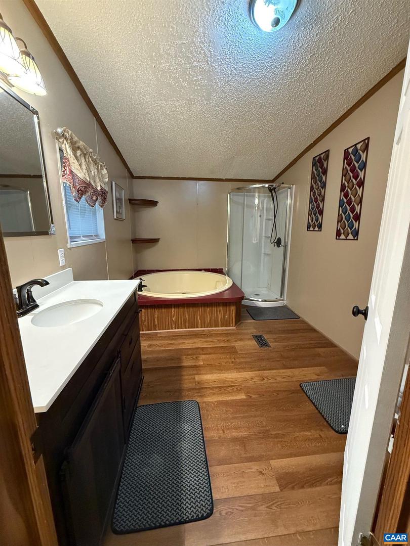 579 GLENMORE RD, SCOTTSVILLE, Virginia 24590, 3 Bedrooms Bedrooms, ,2 BathroomsBathrooms,Residential,For sale,579 GLENMORE RD,665244 MLS # 665244