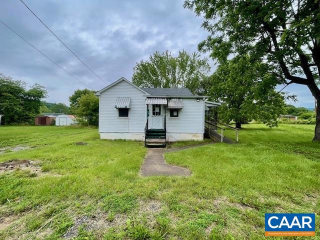 24 E 1ST ST, CRAIGSVILLE, Virginia 24430, 2 Bedrooms Bedrooms, ,1 BathroomBathrooms,Residential,For sale,24 E 1ST ST,665245 MLS # 665245
