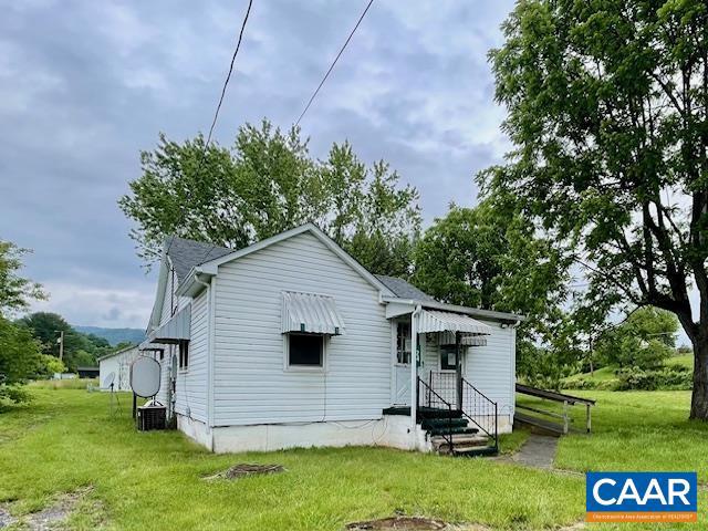 24 E 1ST ST, CRAIGSVILLE, Virginia 24430, 2 Bedrooms Bedrooms, ,1 BathroomBathrooms,Residential,For sale,24 E 1ST ST,665245 MLS # 665245
