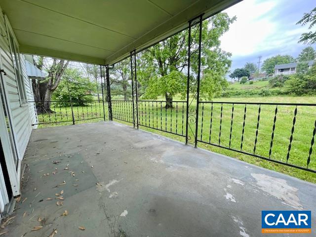 24 E 1ST ST, CRAIGSVILLE, Virginia 24430, 2 Bedrooms Bedrooms, ,1 BathroomBathrooms,Residential,For sale,24 E 1ST ST,665245 MLS # 665245