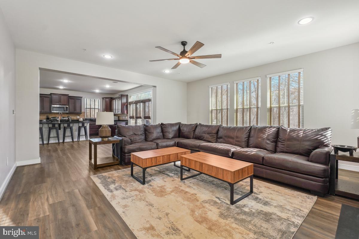 2305 HARMSWORTH DR, DUMFRIES, Virginia 22026, 4 Bedrooms Bedrooms, ,2 BathroomsBathrooms,Residential,For sale,2305 HARMSWORTH DR,VAPW2096020 MLS # VAPW2096020
