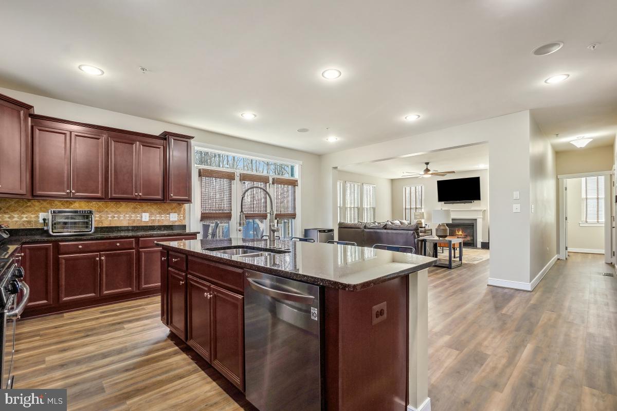 2305 HARMSWORTH DR, DUMFRIES, Virginia 22026, 4 Bedrooms Bedrooms, ,2 BathroomsBathrooms,Residential,For sale,2305 HARMSWORTH DR,VAPW2096020 MLS # VAPW2096020