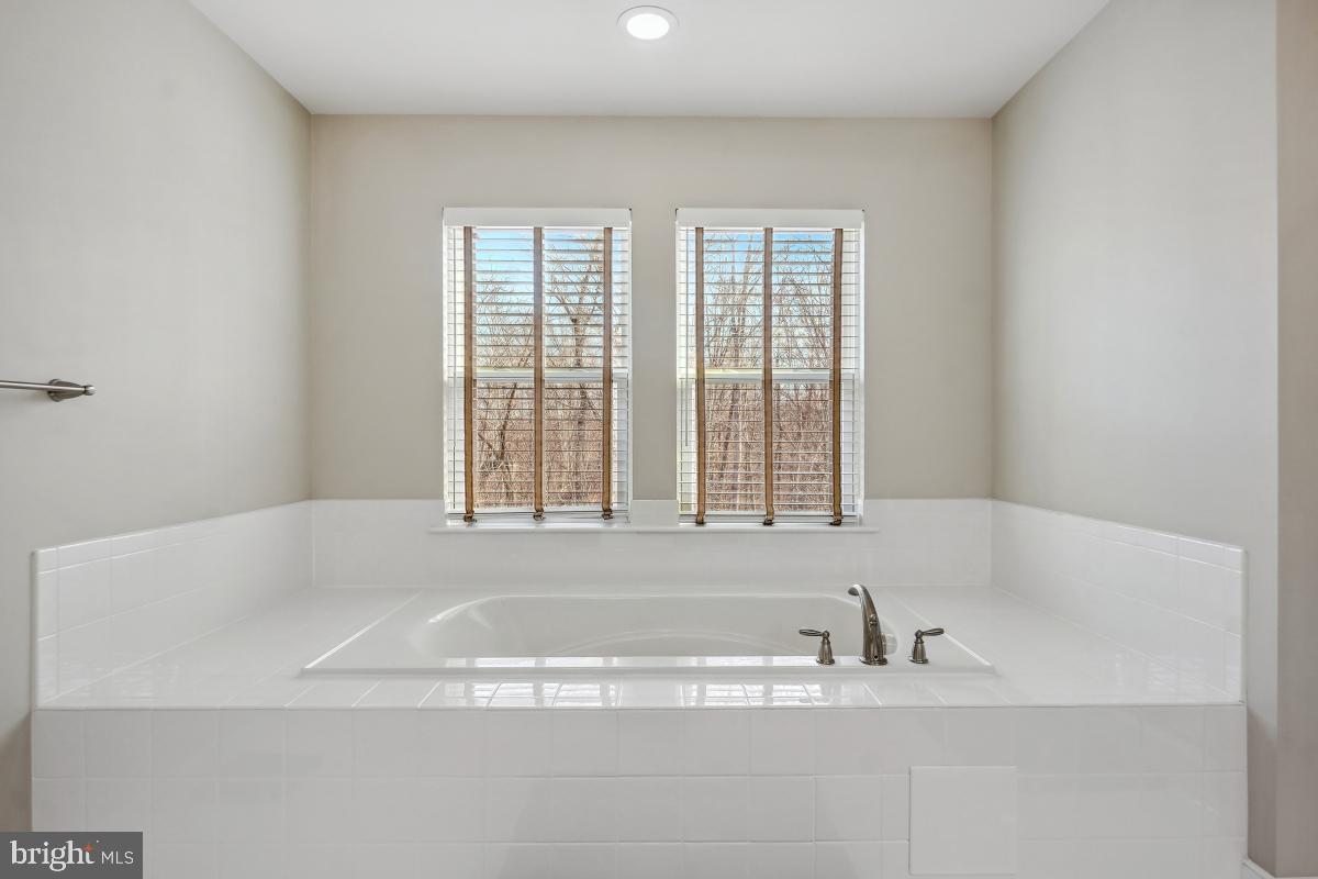 2305 HARMSWORTH DR, DUMFRIES, Virginia 22026, 4 Bedrooms Bedrooms, ,2 BathroomsBathrooms,Residential,For sale,2305 HARMSWORTH DR,VAPW2096020 MLS # VAPW2096020