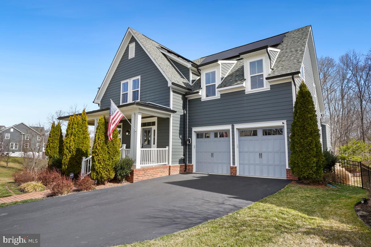 2305 HARMSWORTH DR, DUMFRIES, Virginia 22026, 4 Bedrooms Bedrooms, ,2 BathroomsBathrooms,Residential,For sale,2305 HARMSWORTH DR,VAPW2096020 MLS # VAPW2096020
