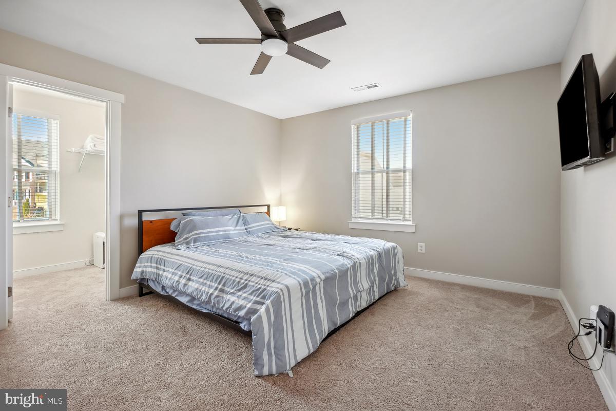2305 HARMSWORTH DR, DUMFRIES, Virginia 22026, 4 Bedrooms Bedrooms, ,2 BathroomsBathrooms,Residential,For sale,2305 HARMSWORTH DR,VAPW2096020 MLS # VAPW2096020