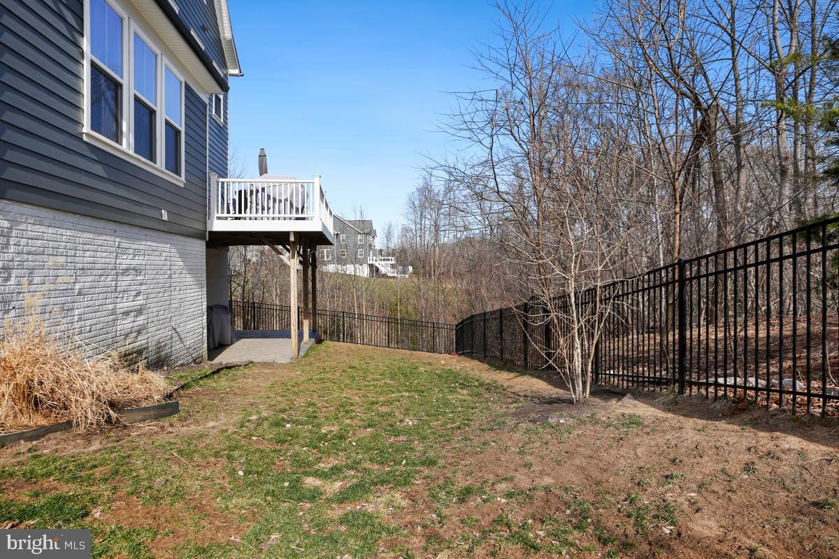 2305 HARMSWORTH DR, DUMFRIES, Virginia 22026, 4 Bedrooms Bedrooms, ,2 BathroomsBathrooms,Residential,For sale,2305 HARMSWORTH DR,VAPW2096020 MLS # VAPW2096020