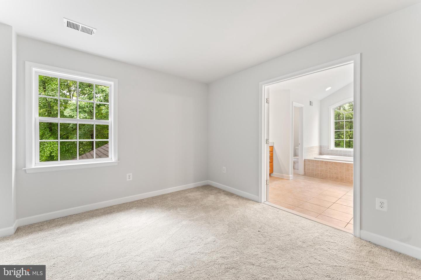 35 MARCH CT, FREDERICKSBURG, Virginia 22406, 4 Bedrooms Bedrooms, ,3 BathroomsBathrooms,Residential,For sale,35 MARCH CT,VAST2039400 MLS # VAST2039400