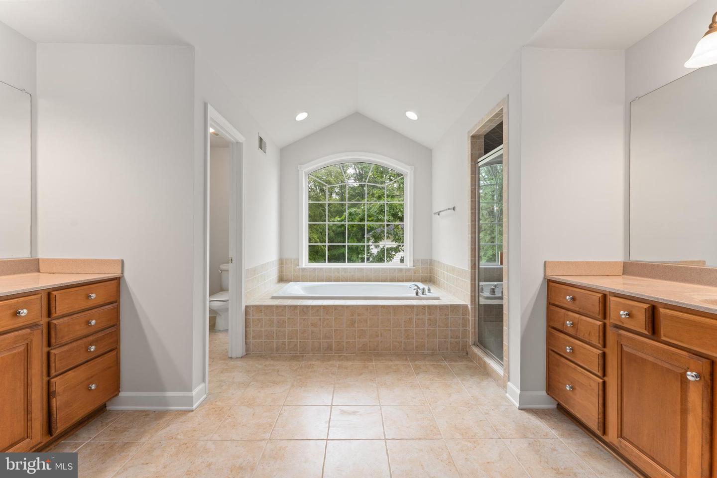 35 MARCH CT, FREDERICKSBURG, Virginia 22406, 4 Bedrooms Bedrooms, ,3 BathroomsBathrooms,Residential,For sale,35 MARCH CT,VAST2039400 MLS # VAST2039400