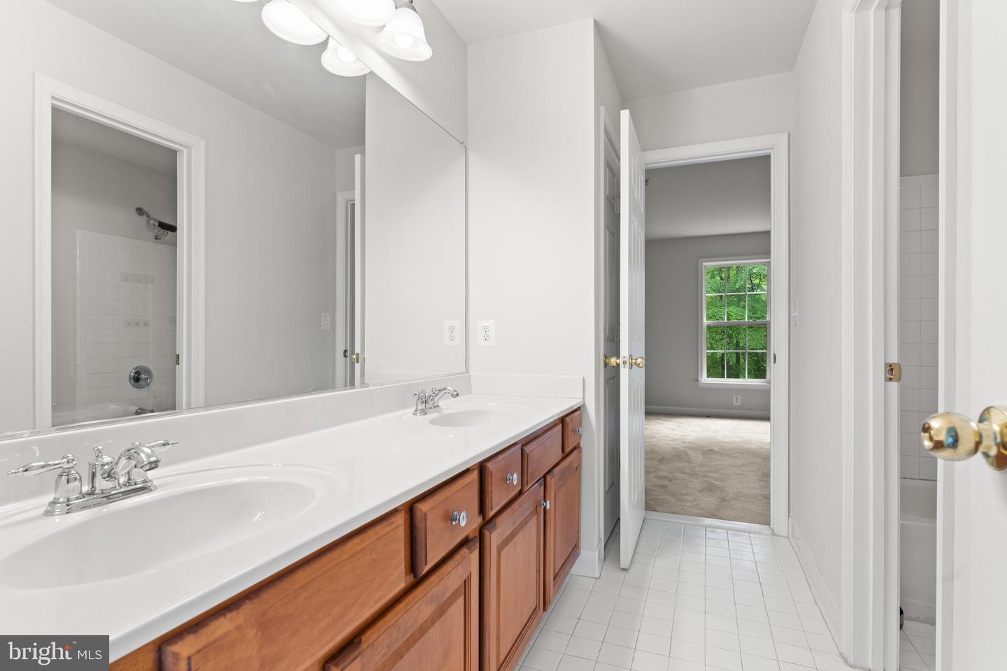 35 MARCH CT, FREDERICKSBURG, Virginia 22406, 4 Bedrooms Bedrooms, ,3 BathroomsBathrooms,Residential,For sale,35 MARCH CT,VAST2039400 MLS # VAST2039400