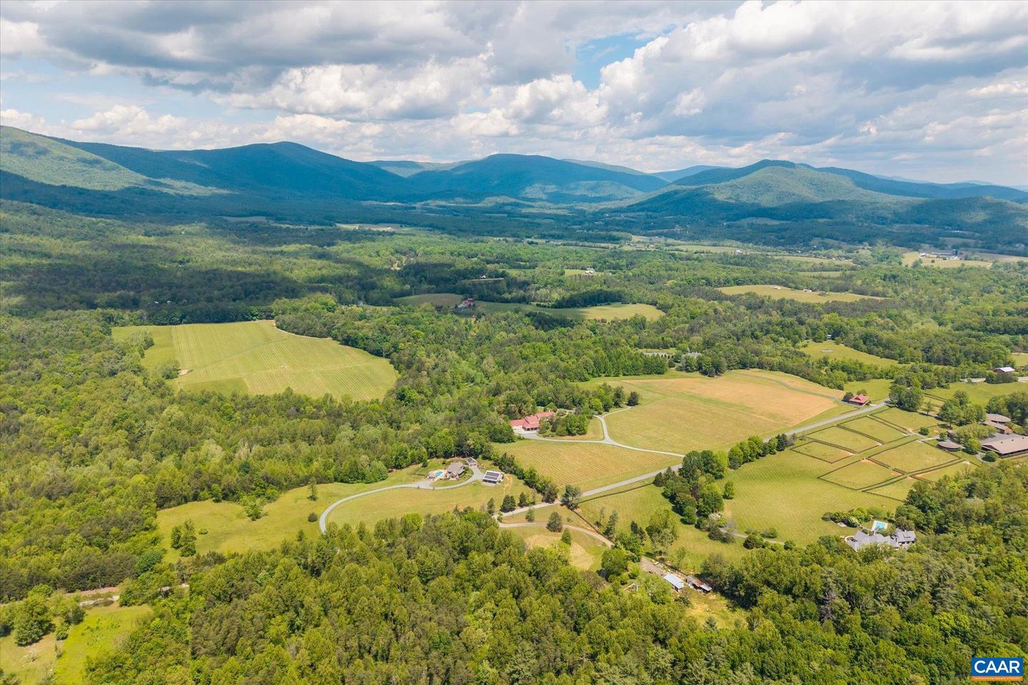 5190 SUGAR RIDGE RD, CROZET, Virginia 22932, 5 Bedrooms Bedrooms, ,4 BathroomsBathrooms,Residential,For sale,5190 SUGAR RIDGE RD,665249 MLS # 665249