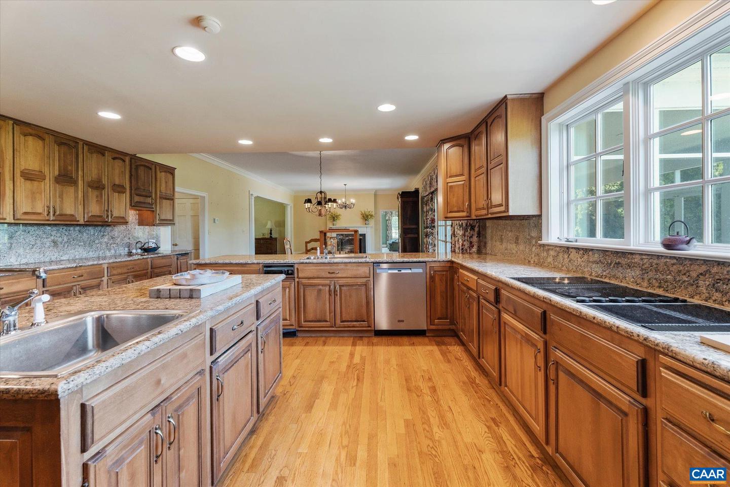 5190 SUGAR RIDGE RD, CROZET, Virginia 22932, 5 Bedrooms Bedrooms, ,4 BathroomsBathrooms,Residential,For sale,5190 SUGAR RIDGE RD,665249 MLS # 665249