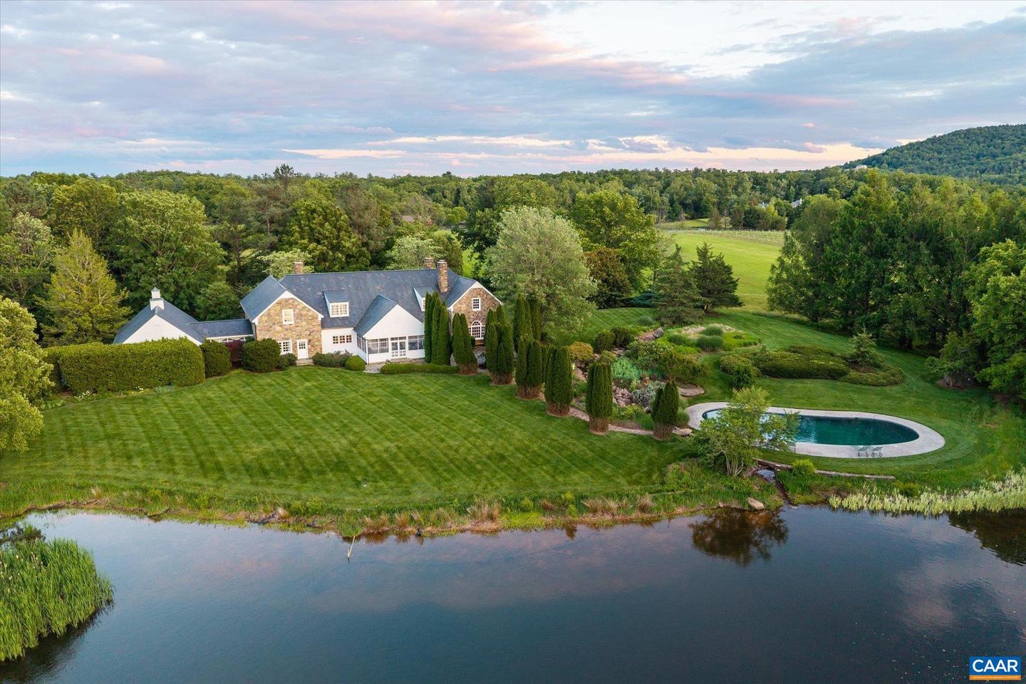 5190 SUGAR RIDGE RD, CROZET, Virginia 22932, 5 Bedrooms Bedrooms, ,4 BathroomsBathrooms,Residential,For sale,5190 SUGAR RIDGE RD,665249 MLS # 665249