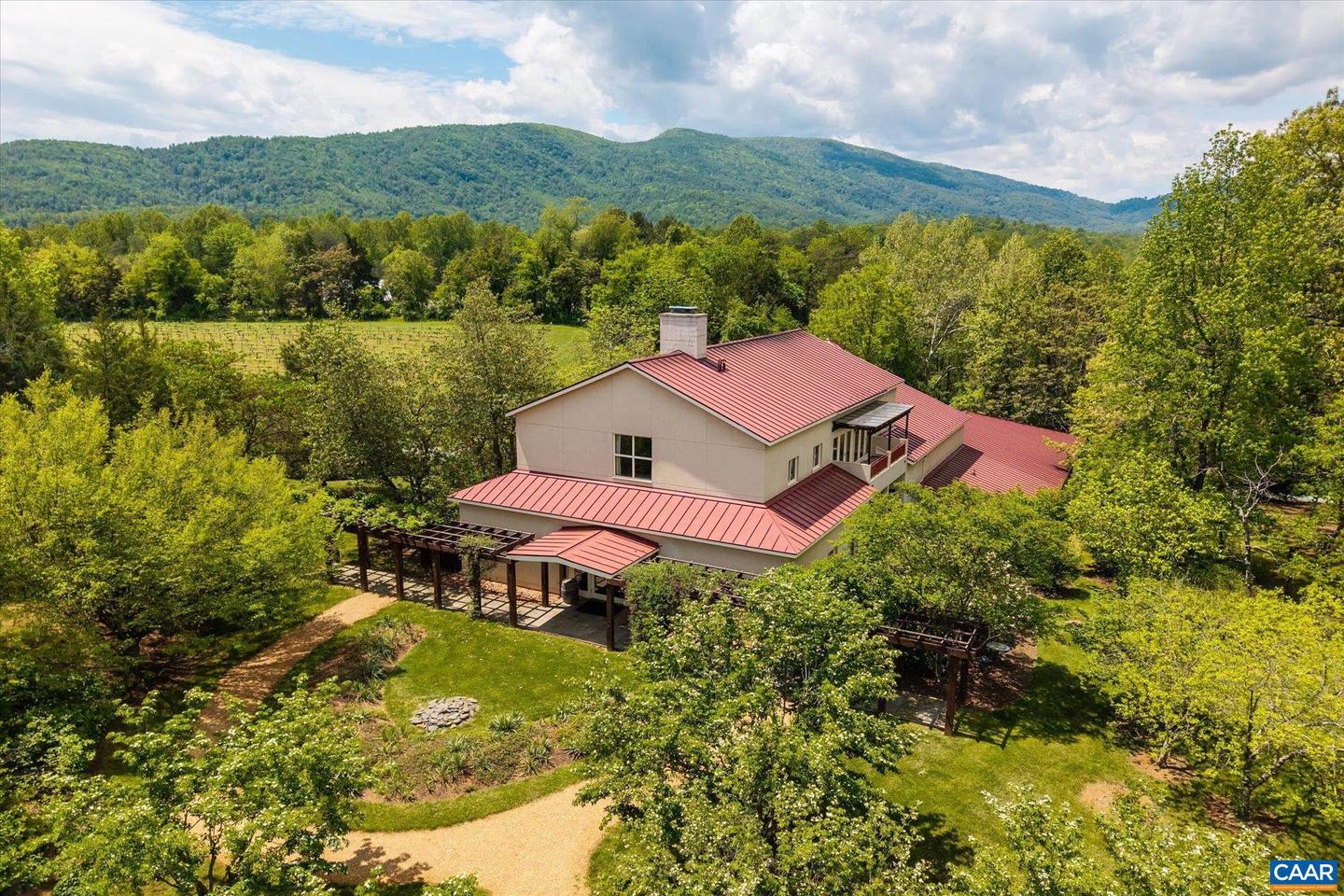 5190 SUGAR RIDGE RD, CROZET, Virginia 22932, 5 Bedrooms Bedrooms, ,4 BathroomsBathrooms,Residential,For sale,5190 SUGAR RIDGE RD,665249 MLS # 665249