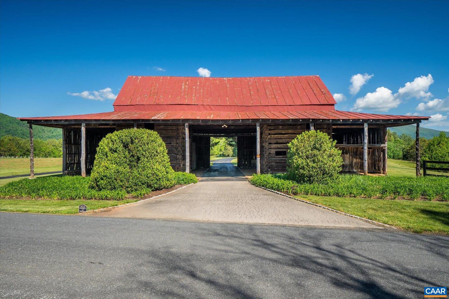 5190 SUGAR RIDGE RD, CROZET, Virginia 22932, 5 Bedrooms Bedrooms, ,4 BathroomsBathrooms,Residential,For sale,5190 SUGAR RIDGE RD,665249 MLS # 665249