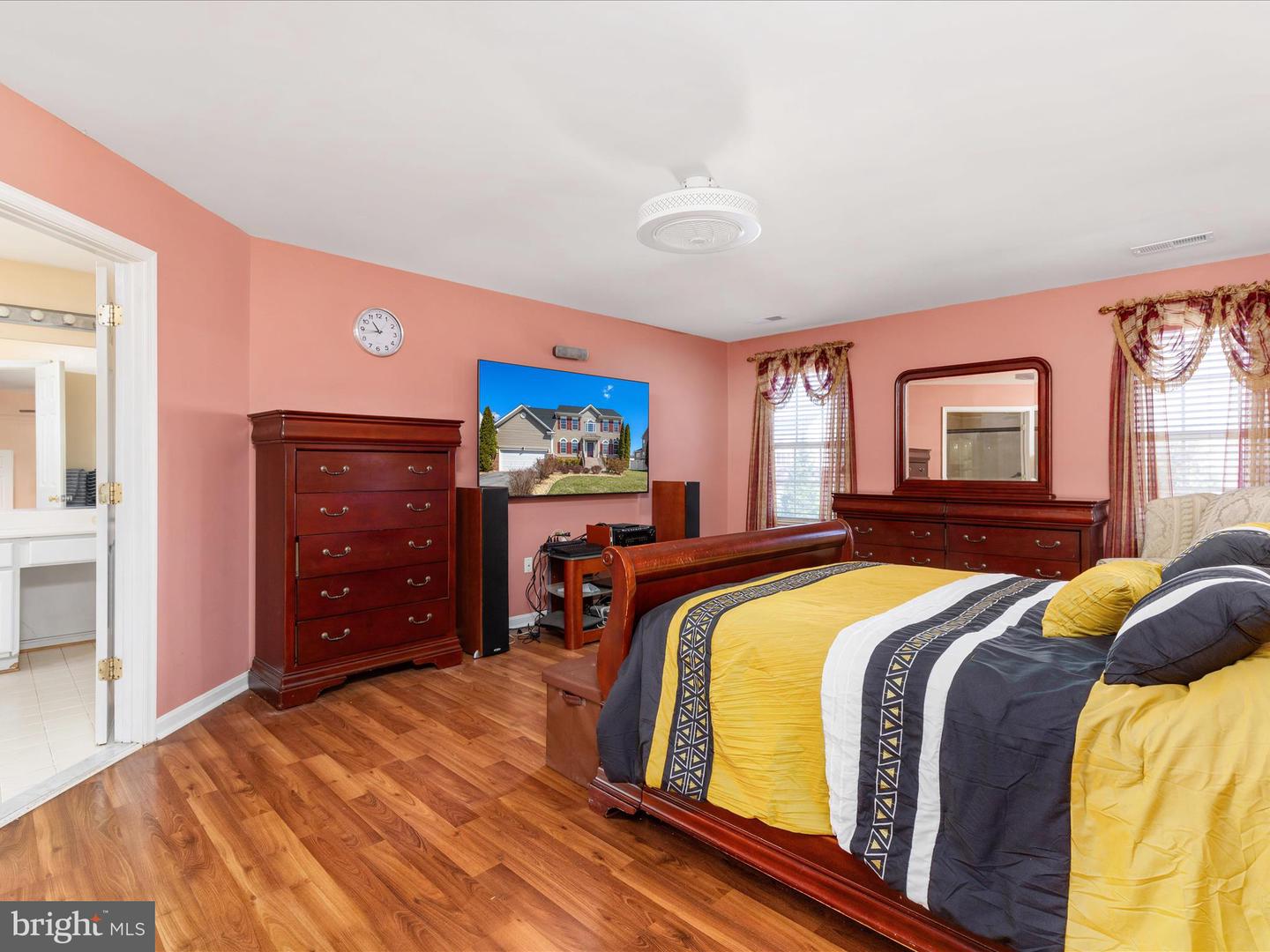 114 NASSAU DR, WINCHESTER, Virginia 22602, 4 Bedrooms Bedrooms, ,3 BathroomsBathrooms,Residential,For sale,114 NASSAU DR,VAFV2024740 MLS # VAFV2024740