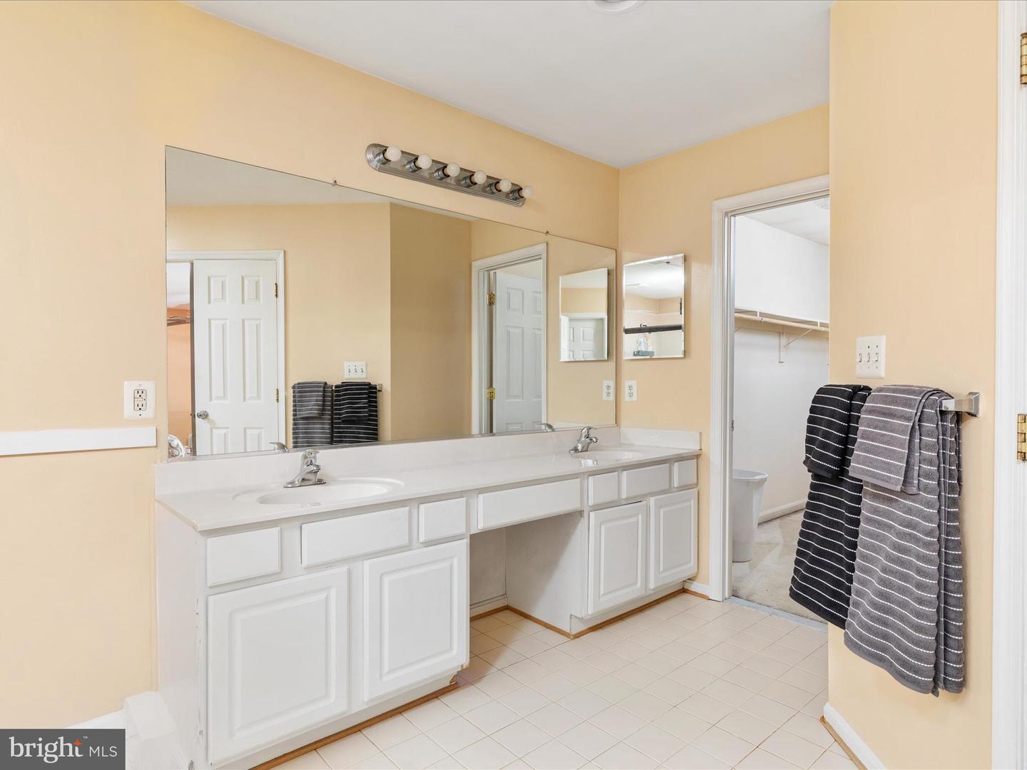 114 NASSAU DR, WINCHESTER, Virginia 22602, 4 Bedrooms Bedrooms, ,3 BathroomsBathrooms,Residential,For sale,114 NASSAU DR,VAFV2024740 MLS # VAFV2024740