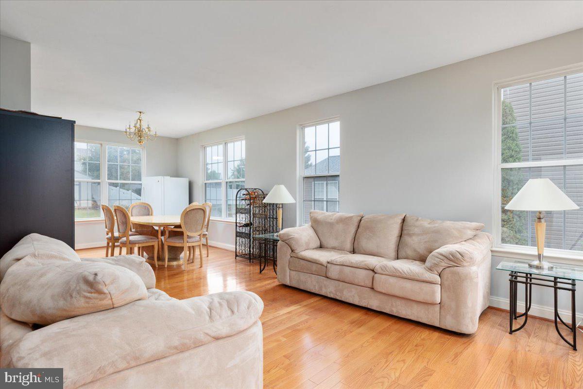 114 NASSAU DR, WINCHESTER, Virginia 22602, 4 Bedrooms Bedrooms, ,3 BathroomsBathrooms,Residential,For sale,114 NASSAU DR,VAFV2024740 MLS # VAFV2024740