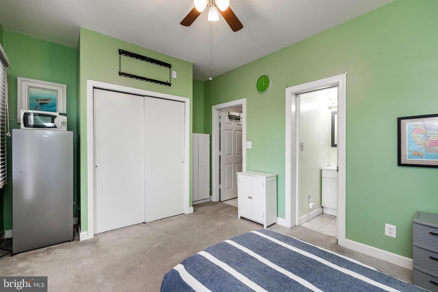 28 S INGRAM ST, ALEXANDRIA, Virginia 22304, 4 Bedrooms Bedrooms, ,3 BathroomsBathrooms,Residential,For sale,28 S INGRAM ST,VAAX2042864 MLS # VAAX2042864