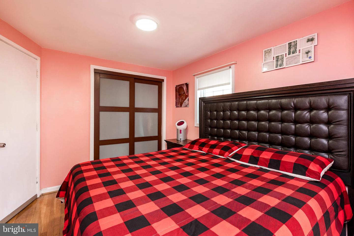 28 S INGRAM ST, ALEXANDRIA, Virginia 22304, 4 Bedrooms Bedrooms, ,3 BathroomsBathrooms,Residential,For sale,28 S INGRAM ST,VAAX2042864 MLS # VAAX2042864