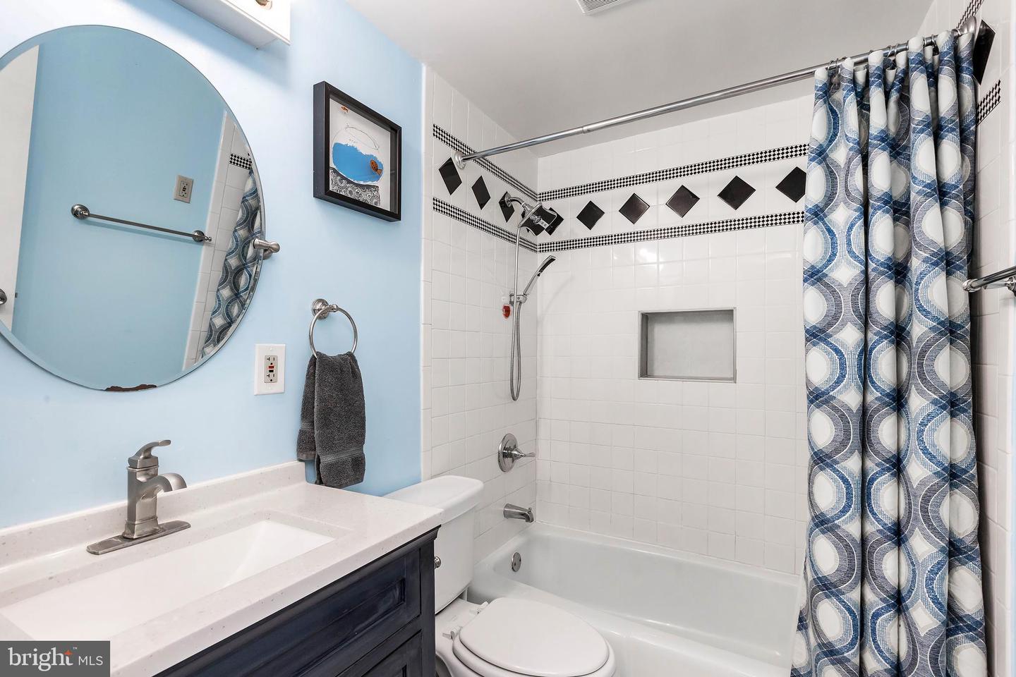 28 S INGRAM ST, ALEXANDRIA, Virginia 22304, 4 Bedrooms Bedrooms, ,3 BathroomsBathrooms,Residential,For sale,28 S INGRAM ST,VAAX2042864 MLS # VAAX2042864