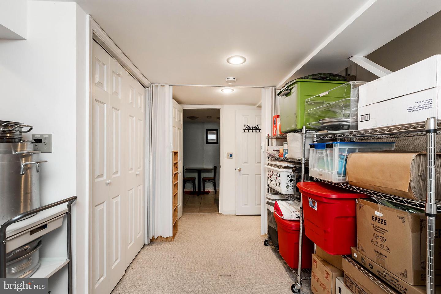 28 S INGRAM ST, ALEXANDRIA, Virginia 22304, 4 Bedrooms Bedrooms, ,3 BathroomsBathrooms,Residential,For sale,28 S INGRAM ST,VAAX2042864 MLS # VAAX2042864