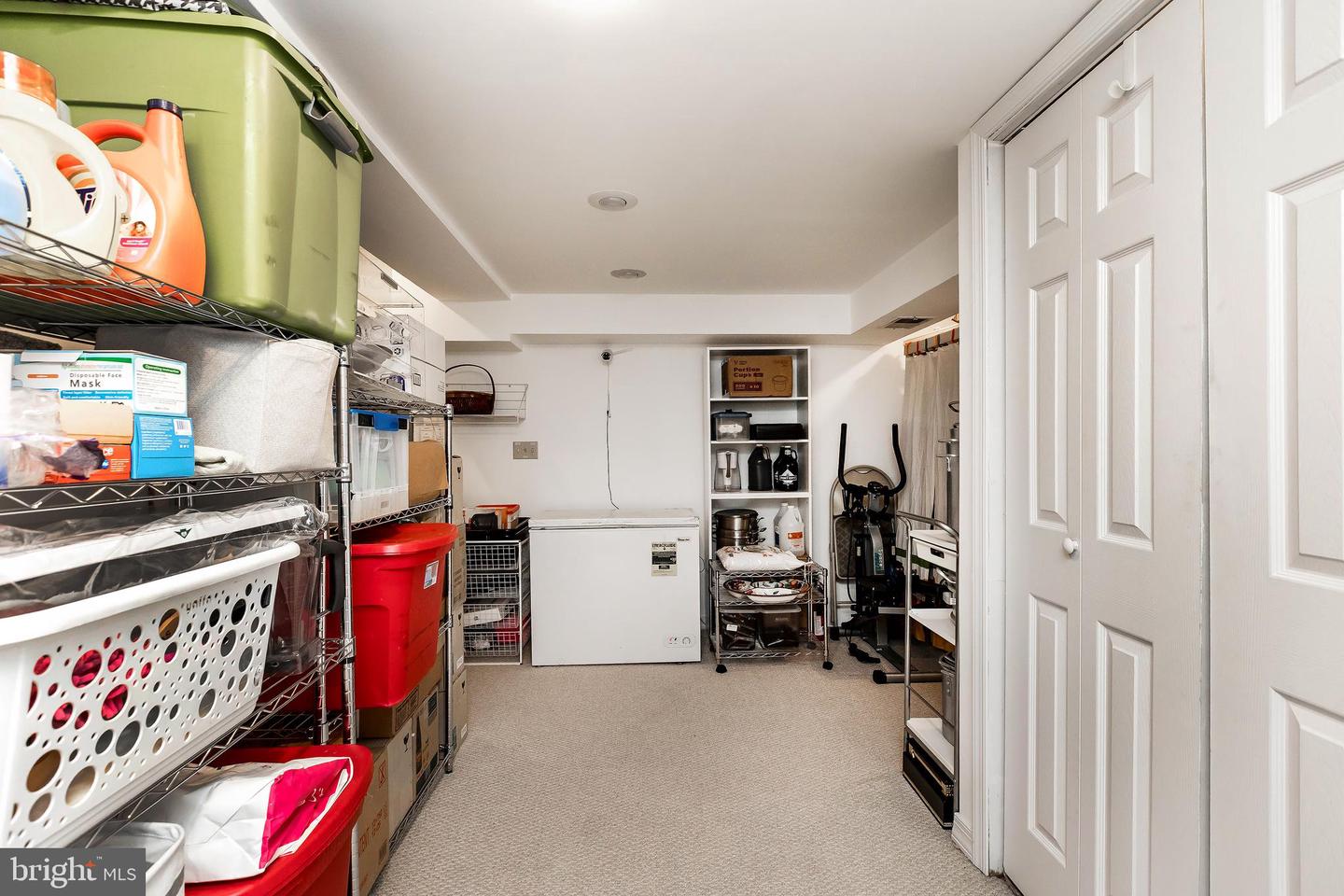 28 S INGRAM ST, ALEXANDRIA, Virginia 22304, 4 Bedrooms Bedrooms, ,3 BathroomsBathrooms,Residential,For sale,28 S INGRAM ST,VAAX2042864 MLS # VAAX2042864
